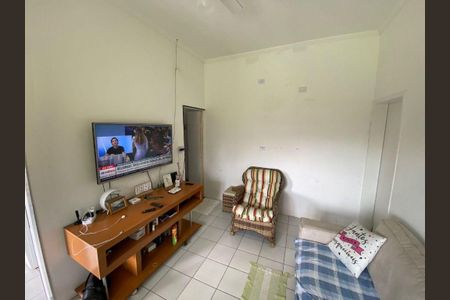 2_photo/94ce21b8c9.e47622cab102e619-ATLAS-eb90224a-6063-46c2-a3d9-07d2ef4b8c6d.jpg de casa à venda com 1 quarto, 192m² em Jardim Melvi, Praia Grande