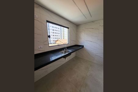 14_photo/94ce21b8f5.9013666ea224691e-ATLAS-dee3e8df-f856-4c63-a4b1-34ffe302a898.jpg de casa à venda com 2 quartos, 90m² em Jardim Melvi, Praia Grande