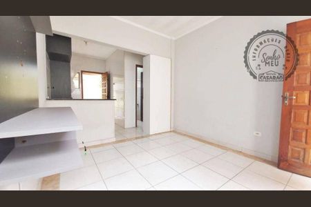 3_photo/94ce21beb5.2799061d4ffbad2d-ATLAS-df8eb989-5e9b-4bae-a6dd-5ffecf114d2f.jpg de casa à venda com 1 quarto, 43m² em Jardim Melvi, Praia Grande