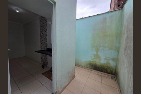 19_photo/94ce21bec3.50c90a022f38444d-ATLAS-f547559b-3b80-4146-b5bf-2c966e1c19ea.jpg de casa à venda com 2 quartos, 51m² em Jardim Melvi, Praia Grande