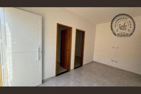 4_photo/94ce21bedb.b255baa6b1f928de-ATLAS-605f6ef1-e907-4e42-99cd-5919624c3da5.jpg de casa à venda com 2 quartos, 40m² em Jardim Melvi, Praia Grande