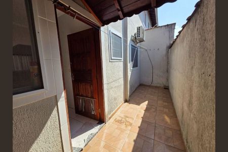 9_photo/94ce21c1f9.70d34e1d457a0501-ATLAS-eca5b04f-3fd4-4666-96f1-9362135b13eb.jpg de casa à venda com 2 quartos, 43m² em Parque das Americas, Praia Grande