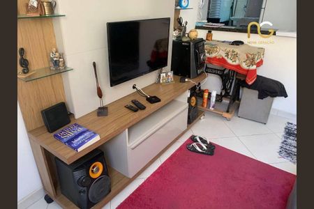 4_photo/94ce21c4b1.07080d155bdd5e8d-ATLAS-66e0bddd-1030-40c7-a668-c0174751ae25.jpg de casa à venda com 2 quartos, 55m² em Parque das Americas, Praia Grande