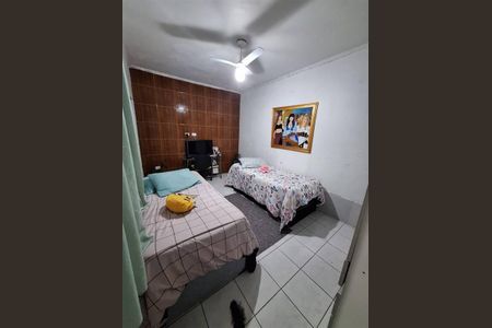 5_photo/94ce21c855.f7fe6dbefd3a263e-ATLAS-723ac5c2-95ac-4125-86ba-ea8ccdd6f5df.jpg de casa à venda com 1 quarto, 60m² em Jardim Melvi, Praia Grande