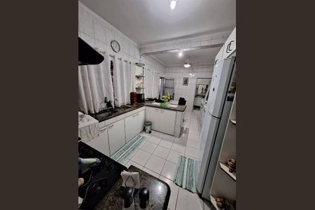 12_photo/94ce21c855.f7fe6dbefd3a263e-ATLAS-96a414f1-26b4-4631-b210-cfd2b67a6ff0.jpg de casa à venda com 1 quarto, 60m² em Jardim Melvi, Praia Grande