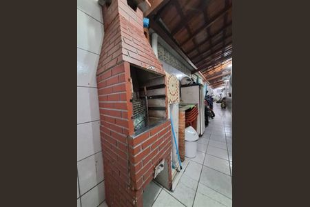 20_photo/94ce21c855.f7fe6dbefd3a263e-ATLAS-a710571c-2a22-46c0-8043-f530db6ae4cc.jpg de casa à venda com 1 quarto, 60m² em Jardim Melvi, Praia Grande