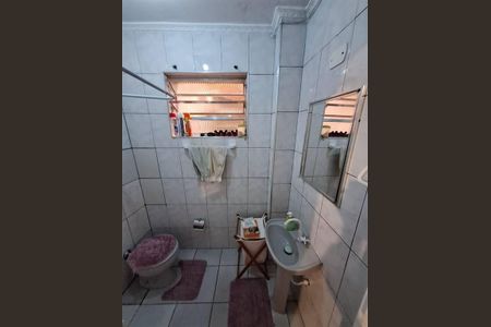 3_photo/94ce21c855.f7fe6dbefd3a263e-ATLAS-b9f1d9a6-0239-48bb-9bec-fc60e2486ac2.jpg de casa à venda com 1 quarto, 60m² em Jardim Melvi, Praia Grande