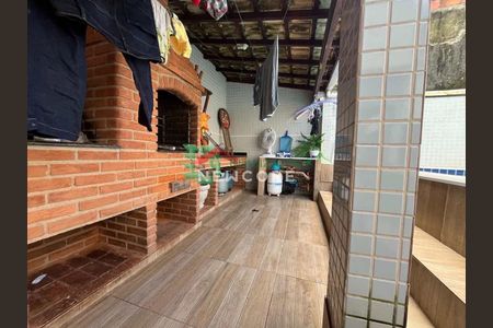 3_photo/94ce21c8c1.8a00a68238a6a06b-ATLAS-138c49d7-bc1c-431f-8f11-2d753c590af3.jpg de casa à venda com 3 quartos, 300m² em Jardim Melvi, Praia Grande