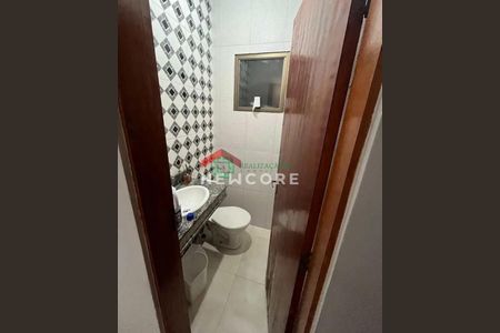 9_photo/94ce21c8c1.8a00a68238a6a06b-ATLAS-418e8cb4-3b83-4126-9a4a-cdb207ca5c12.jpg de casa à venda com 3 quartos, 300m² em Jardim Melvi, Praia Grande