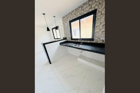 8_photo/94ce21c8f3.e6c5309fd1607d84-ATLAS-b5d3d111-630e-4588-b9de-217ad13eb1e5.jpg de casa à venda com 2 quartos, 50m² em Jardim Melvi, Praia Grande