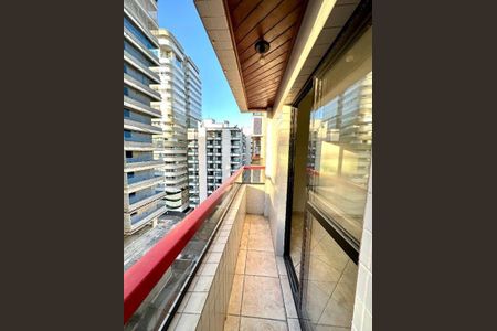 6_photo/94ce21c8fb.31b814cc611d1a2f-ATLAS-12d2db17-5697-4366-8c88-4e835e2a91bd.jpg de apartamento à venda com 1 quarto, 48m² em Jardim Melvi, Praia Grande