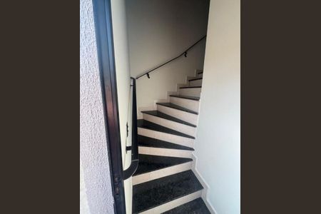 3_photo/94ce21c93f.e2ebaa03674b3542-ATLAS-95da053b-97f1-46a3-84e5-77fc2bda523b.jpg de casa à venda com 0 quarto, 55m² em Jardim Melvi, Praia Grande