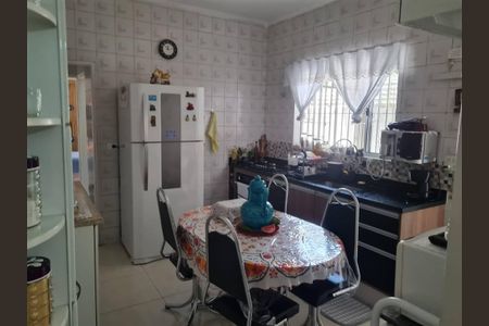 13_photo/94ce21c953.daef4070947673a7-ATLAS-c1afbd48-b3e8-458f-8546-9bd2dd0c6cd6.jpg de casa à venda com 2 quartos, 67m² em Jardim Melvi, Praia Grande