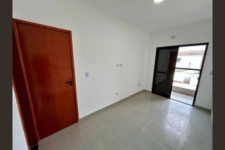 7_photo/94ce21cbe1.79c60eb84a80d1ed-ATLAS-9c81a239-fe03-4c94-832a-1afb46fd97f8.jpg de casa à venda com 2 quartos, 66m² em Jardim Melvi, Praia Grande