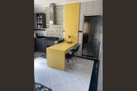 7_photo/94ce21cc2b.1463d70521bc8e9f-ATLAS-81bd3bf8-614f-4099-a39d-723eeb10ad27.jpg de casa à venda com 2 quartos, 102m² em Jardim Melvi, Praia Grande