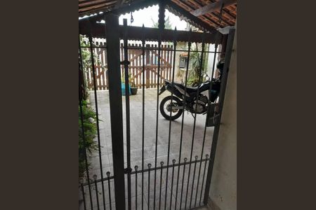 7_photo/94ce21cc51.04f4efb4ec0e2ec3-ATLAS-16ccc763-8d20-43cb-a1e9-4945e2da7204.jpg de casa à venda com 2 quartos, 79m² em Jardim Melvi, Praia Grande