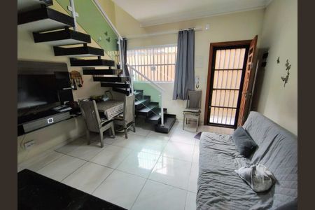 4_photo/94ce21cd4b.96d7dd6052223555-ATLAS-566e98fa-da5d-4fa5-bbc8-b7fd765305be.jpg de casa à venda com 2 quartos, 50m² em Vila Caiçara, Praia Grande