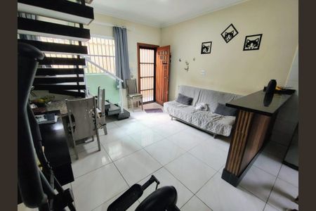 8_photo/94ce21cd4b.96d7dd6052223555-ATLAS-6c61ebb2-77e3-4e8c-8ac2-8122ae50eb1c.jpg de casa à venda com 2 quartos, 50m² em Vila Caiçara, Praia Grande