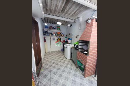 7_photo/94ce21cda7.93b8fa184532727f-ATLAS-22c3dec7-31a3-470c-a436-91c66ffd26bc.jpg de casa à venda com 2 quartos, 80m² em Jardim Melvi, Praia Grande