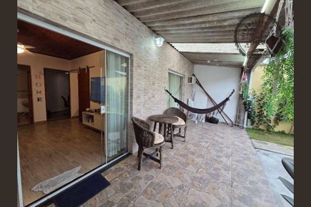 25_photo/94ce21d05f.dda3a78fb47de289-ATLAS-b5ef6c50-60e4-49c5-ad53-7ec4d8c56cec.jpg de casa à venda com 4 quartos, 147m² em SAMAMBAIA, Praia Grande