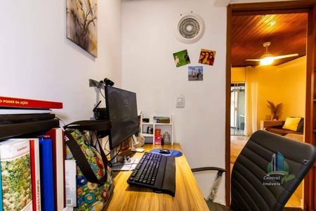 34_photo/94ce21d05f.dda3a78fb47de289-ATLAS-c4d2e2e2-813a-4f42-8de8-2ce1b9665987.jpg de casa à venda com 4 quartos, 147m² em SAMAMBAIA, Praia Grande