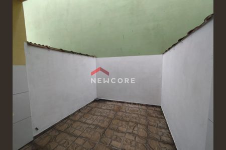 8_photo/94ce21d0a5.59b9fa3339c8dcb8-ATLAS-e97bca1d-137b-4caa-8af1-740a1895853a.jpg de casa à venda com 2 quartos, 70m² em Parque das Americas, Praia Grande