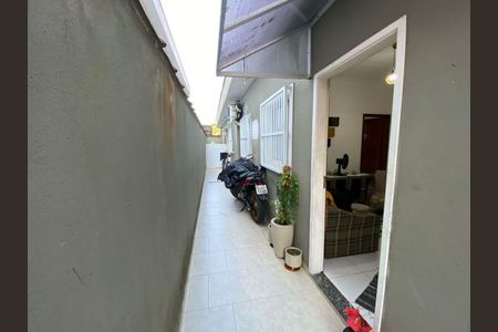 19_photo/94ce21d0c5.b0a6bfb301237135-ATLAS-21a19a44-0d98-4901-b8a4-a7277f3ebb59.jpg de casa de condomínio à venda com 2 quartos, 43m² em Parque das Americas, Praia Grande