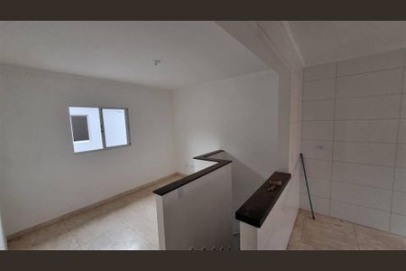 7_photo/94ce21d0df.dec587e48f10931e-ATLAS-b2e9af8e-986d-440a-a377-3f8e5c7308ce.jpg de casa à venda com 2 quartos, 67m² em Jardim Samambaia, Praia Grande