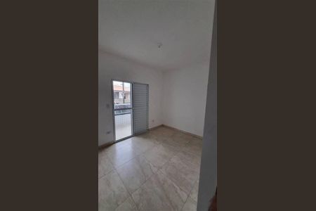 17_photo/94ce21d0e5.fdc32120e62abedc-ATLAS-9c7ea4e2-2015-4ecf-b27c-6e2dc82497aa.jpg de casa à venda com 3 quartos, 70m² em Jardim Samambaia, Praia Grande