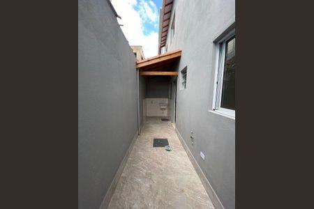 8_photo/94ce21d127.f004b3811d646080-ATLAS-63e1e1e7-4d64-40ec-b024-4f4b933b3af0.jpg de casa de condomínio à venda com 2 quartos, 48m² em Jardim Samambaia, Praia Grande