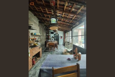 15_photo/94ce21d20d.fbcd7a2e7ac63d93-ATLAS-1951ef28-15fc-4cf1-9ddc-6cbfeb49beb9.jpg de casa à venda com 3 quartos, 110m² em Vila Caiçara, Praia Grande