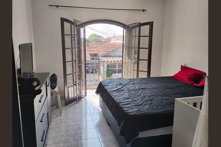 20_photo/94ce21d2a9.3bbff66cc2ca2df2-ATLAS-0a0e261f-ad9b-40e3-a0f0-1ff0e4889455.jpg de casa à venda com 4 quartos, 134m² em Vila Caiçara, Praia Grande