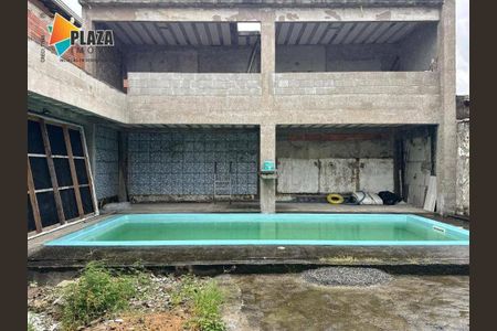 7_photo/94ce21d2b1.3c78d5fe0f4aa243-ATLAS-3913fe1c-5a6c-49d2-a6b9-c76f7eb0b6aa.jpg de casa à venda com 2 quartos, 99m² em Vila Caiçara, Praia Grande