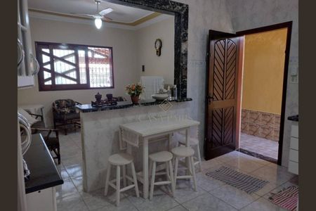 8_photo/94ce21d2d7.836003811a69fd09-ATLAS-8983fbc3-76f7-4e14-b4b0-b2d0820f6b0a.jpg de casa à venda com 1 quarto, 60m² em Vila Caiçara, Praia Grande