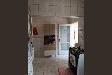 4_photo/94ce21d3db.f66ed5d703e44af7-ATLAS-b5d012e6-4056-45dc-ba4d-5ba83d1c4e45.jpg de casa à venda com 2 quartos, 113m² em Jardim Samambaia, Praia Grande