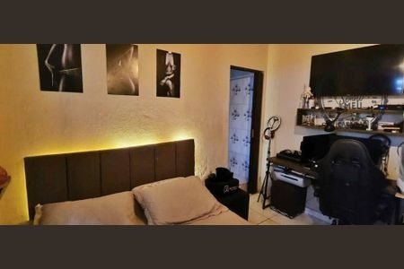 9_photo/94ce21d561.7b19923cb1e50d7a-ATLAS-9298c29f-6007-4e04-b245-6aa0b3a82f7a.jpg de casa à venda com 2 quartos, 80m² em Maracanã, Praia Grande