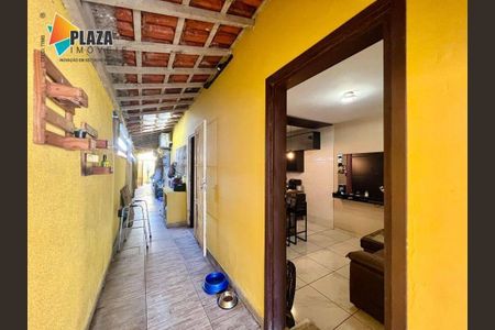 8_photo/94ce21d569.4fef05e9d8dd1966-ATLAS-5a5aa3ce-37b5-41d7-87dc-ec30caa69396.jpg de casa à venda com 2 quartos, 63m² em Maracanã, Praia Grande