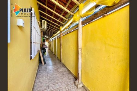 27_photo/94ce21d569.4fef05e9d8dd1966-ATLAS-b6f5bf87-4ccc-4ea4-b166-c3b2c0e6c7c0.jpg de casa à venda com 2 quartos, 63m² em Maracanã, Praia Grande