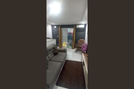 6_photo/94ce21d7c9.3aed5bbd04158097-ATLAS-38970b64-e252-401a-89a7-f9f37db6eb7e.jpg de casa à venda com 3 quartos, 116m² em Balneário Esmeralda, Praia Grande