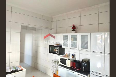 14_photo/94ce21d7c9.3aed5bbd04158097-ATLAS-ec27d25e-e87d-4a0b-b5a6-75585254d9b7.jpg de casa à venda com 3 quartos, 116m² em Balneário Esmeralda, Praia Grande