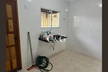 12_photo/94ce21d809.9ec76e2e6cfab507-ATLAS-e278a7ec-2b9a-460e-b3e3-52607e51d2b6.jpg de casa à venda com 2 quartos, 52m² em Balneário Esmeralda, Praia Grande