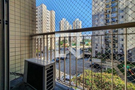 11_photo/94ce21da83.cee57dd5b910ec57-ATLAS-a6e58b3d-0dc5-496d-90d5-01d50d19a3da.jpg de apartamento à venda com 3 quartos, 72m² em Parque das Americas, Praia Grande