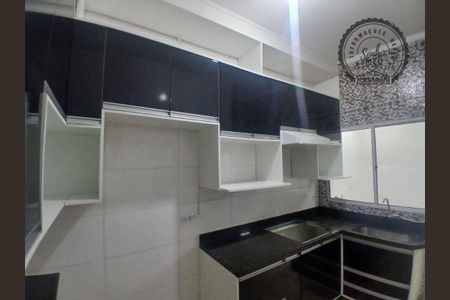 5_photo/94ce21db29.411b211ea06c9ad2-ATLAS-2e8c2c75-670a-402e-ad66-16bacf6e92d3.jpg de casa para alugar com 2 quartos, 48m² em Parque das Americas, Praia Grande