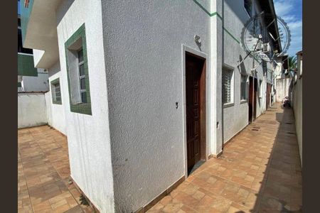 5_photo/94ce21db33.e54555e3f9339f45-ATLAS-e1c1fae7-9055-4da0-84ef-75b6eac7e24a.jpg de casa à venda com 2 quartos, 60m² em Parque das Americas, Praia Grande