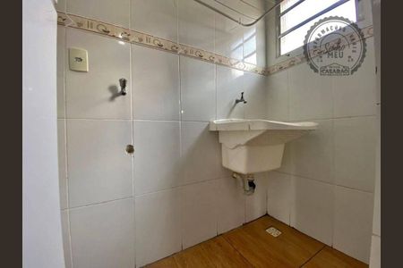 6_photo/94ce21db33.e54555e3f9339f45-ATLAS-e45cbb58-adfb-415f-9237-c262f5f1a221.jpg de casa à venda com 2 quartos, 60m² em Parque das Americas, Praia Grande