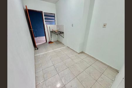 13_photo/94ce21dc2d.a82db8b1a7eaaccb-ATLAS-db077fa7-4956-49d6-a057-49987b6f2d0d.jpg de casa à venda com 2 quartos, 43m² em São José do Rio Preto, Praia Grande