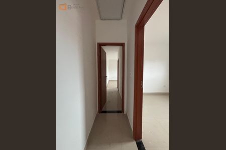 5_photo/94ce21de6b.badfd497b63a3b5d-ATLAS-9afb875f-247f-43a8-b65e-68f2119bfb15.jpg de casa à venda com 2 quartos, 88m² em Ribeirópolis, Praia Grande