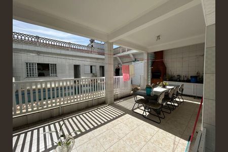 47_photo/94ce272c99.0473144d3f262afb-ATLAS-e5562b28-33fd-44a8-a5dd-c75ed8c752c7.jpg de casa à venda com 6 quartos, 289m² em Cidade das Crianças, Praia Grande