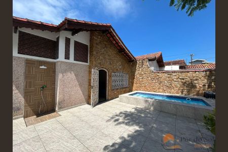 2_photo/94ce273155.763210b461b2142f-ATLAS-c0334ba2-15c9-41bd-b04d-8ef010877fae.jpg de casa à venda com 2 quartos, 95m² em Solemar, Praia Grande
