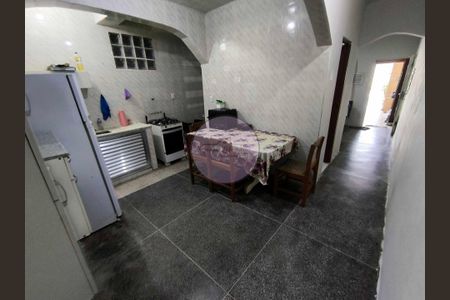 10_photo/94ce27335f.59b9fa3339c8dcb8-ATLAS-3a7ce965-bd62-4422-8b4a-4f9ef705e2b9.jpg de casa à venda com 1 quarto, 52m² em Vilamar, Praia Grande